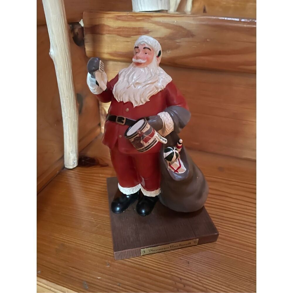 Norman Rockwell 2012 Santa Claus Christmas Figure w/Drum & Toy Sack
